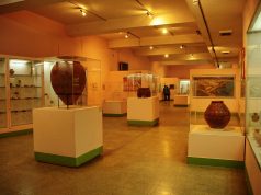 PY Agenda: Ahendú & Indigenous Handicraft Fair, Boggiani Museum A kitchen with a table in a room