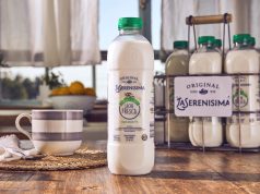 Fresh Milk – Leche Fresca A close up of a bottle on the counter