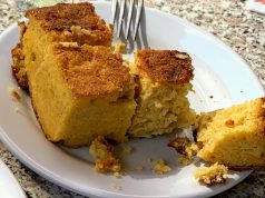 Chipa anytime, anywhere – Chipa anytime A piece of cake on a plate